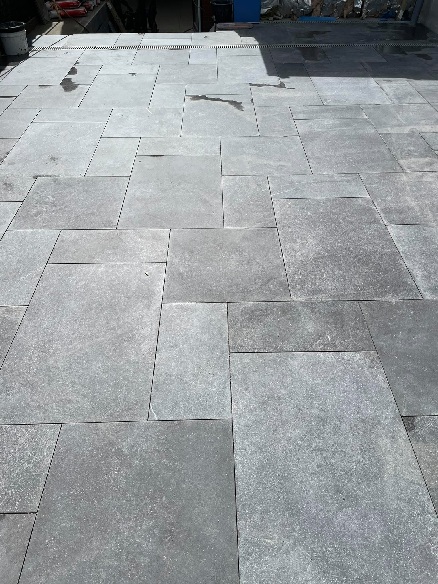 Carrelage extérieur — après